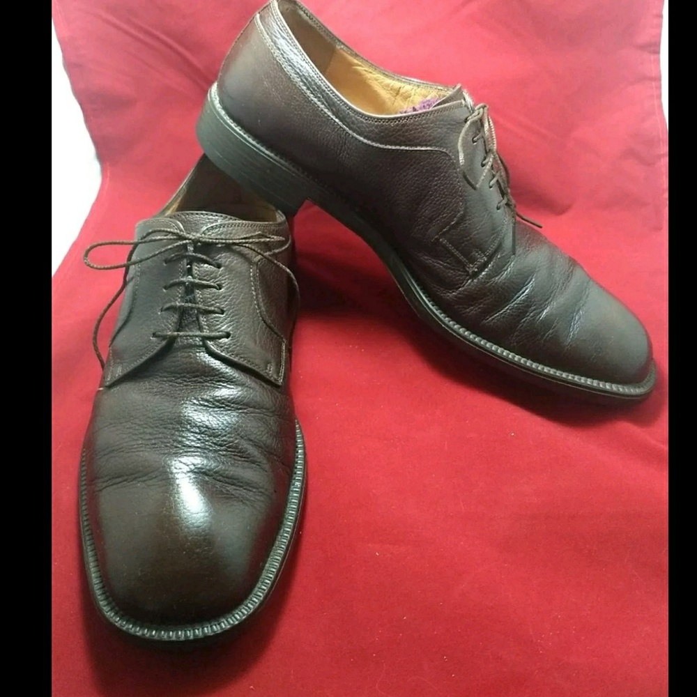 Salvatore Ferragamo Pebble Grain Leather 8.5 EE